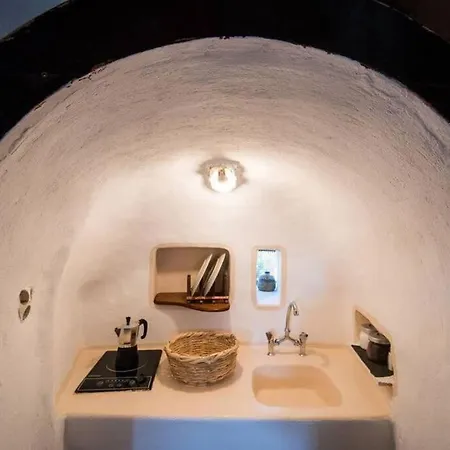 מלון Casa Milos Windmill - A Contemporary Icon *